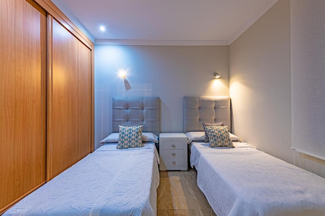 Marina Luxury Apartment エステポナ エクステリア 写真
