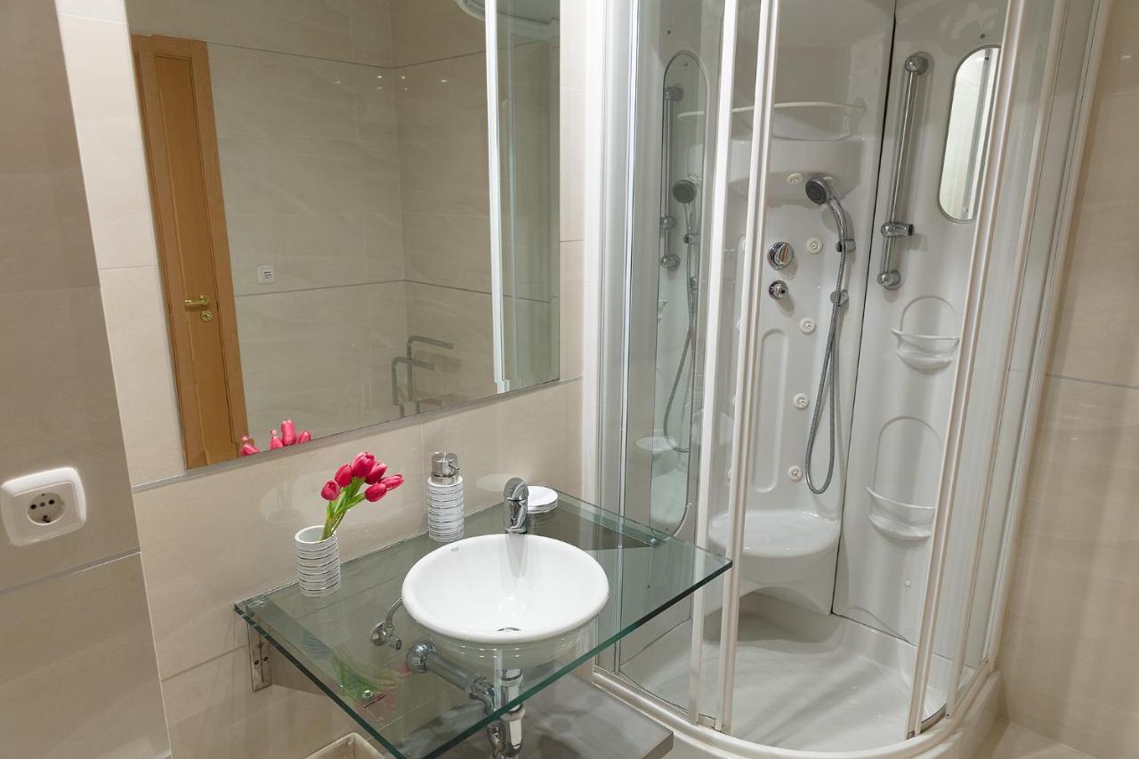 Marina Luxury Apartment エステポナ エクステリア 写真