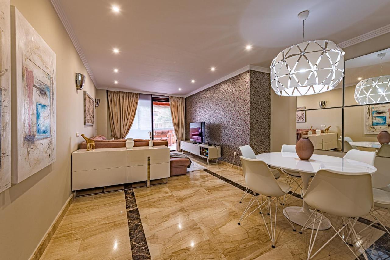 Marina Luxury Apartment エステポナ エクステリア 写真