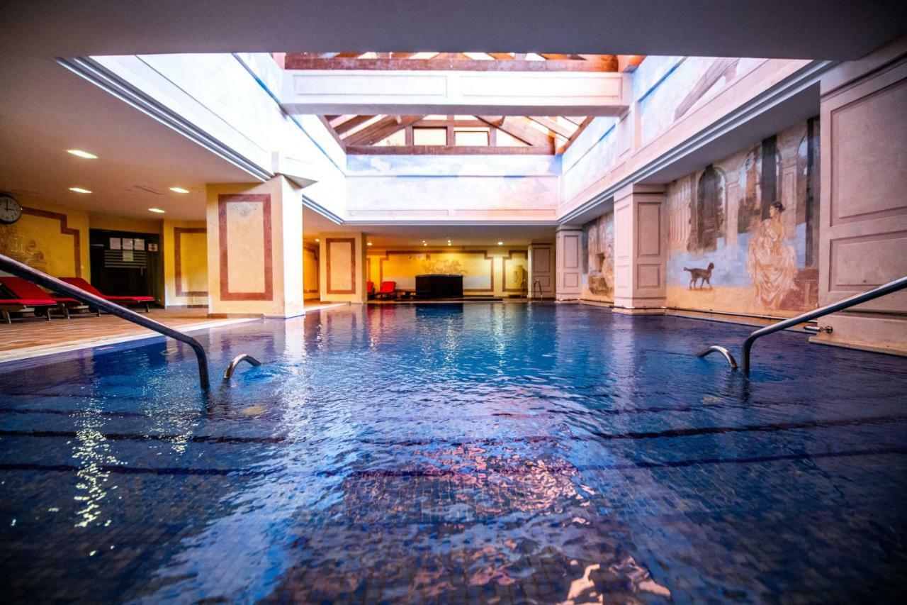 Marina Luxury Apartment エステポナ エクステリア 写真