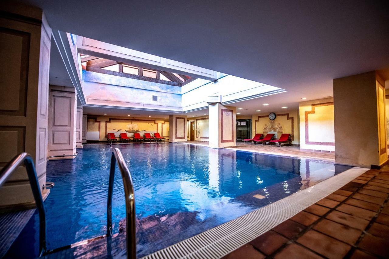 Marina Luxury Apartment エステポナ エクステリア 写真