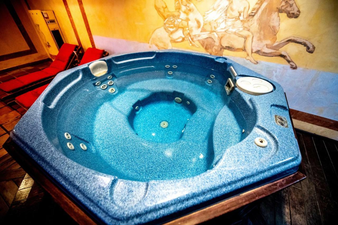 Marina Luxury Apartment エステポナ エクステリア 写真